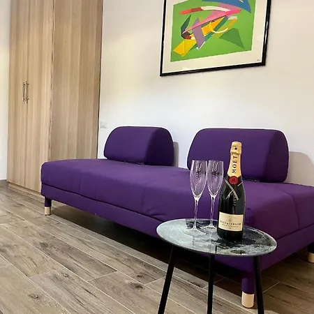 La Vacanzella Al Gesu' Nuovo Daire Napoli